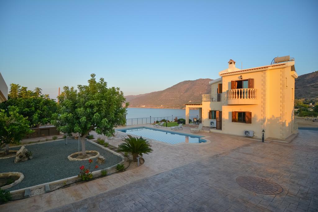 Kalli Villa Pomos Kamer foto
