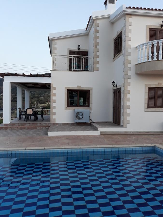Kalli Villa Pomos Buitenkant foto